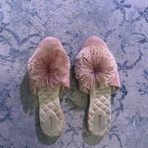 Birdies songbird slippers